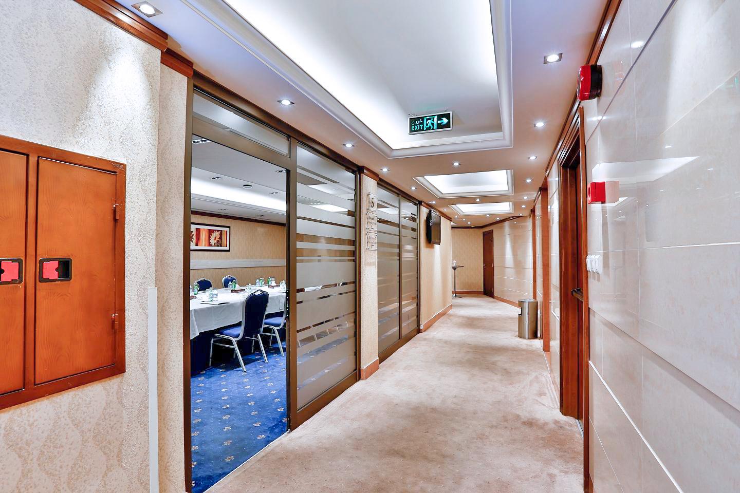 Geneva Hotel Amman Bagian luar foto
