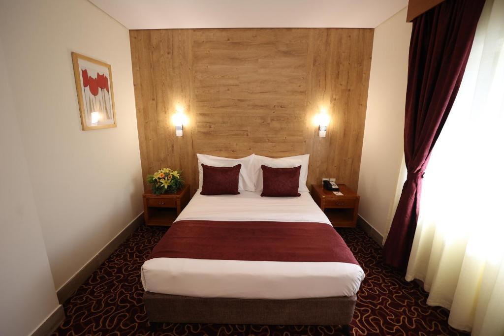 Geneva Hotel Amman Bagian luar foto
