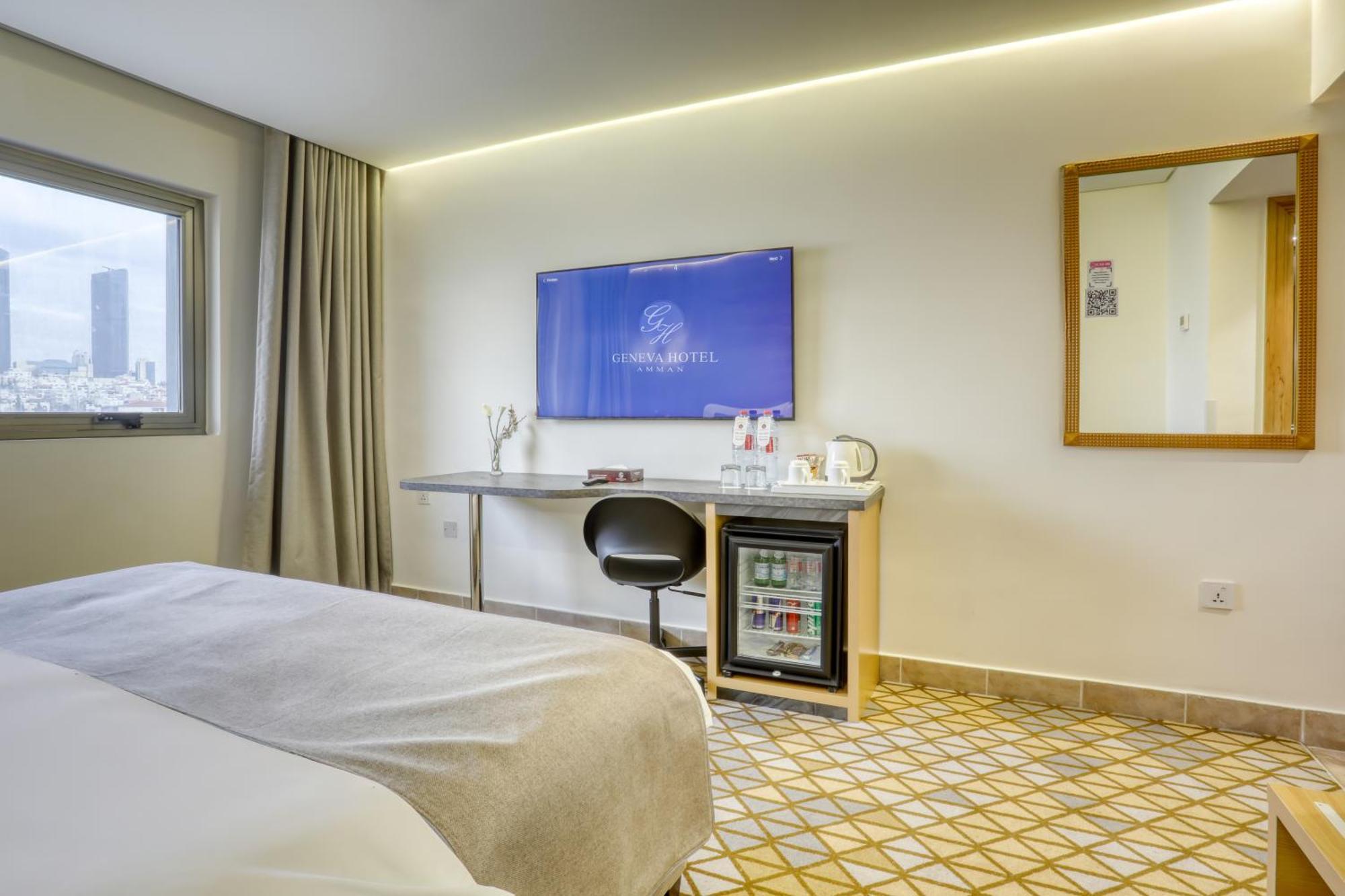 Geneva Hotel Amman Bagian luar foto